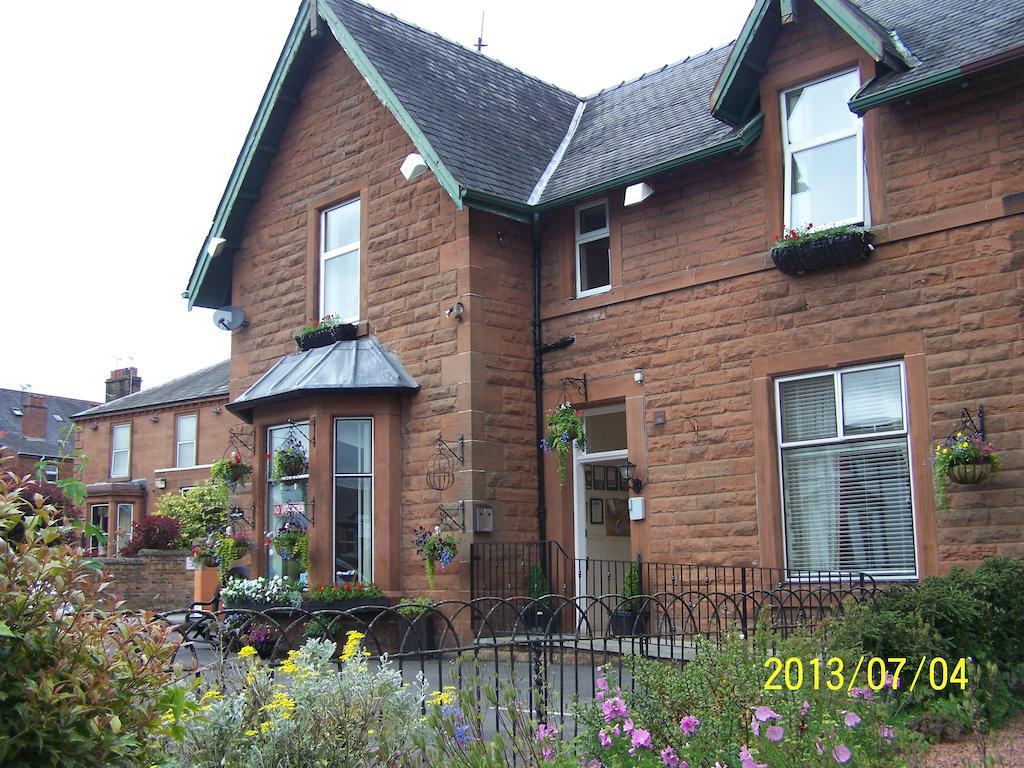 Glenlossie Guest House Дъмфрийс Екстериор снимка
