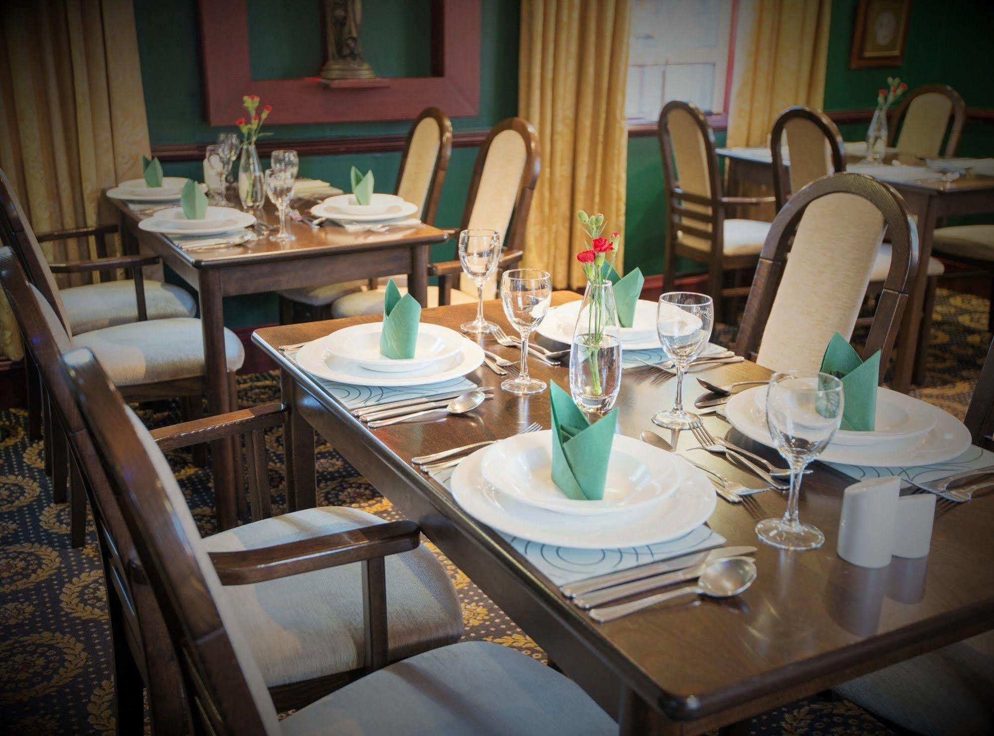 Glenlossie Guest House Дъмфрийс Екстериор снимка